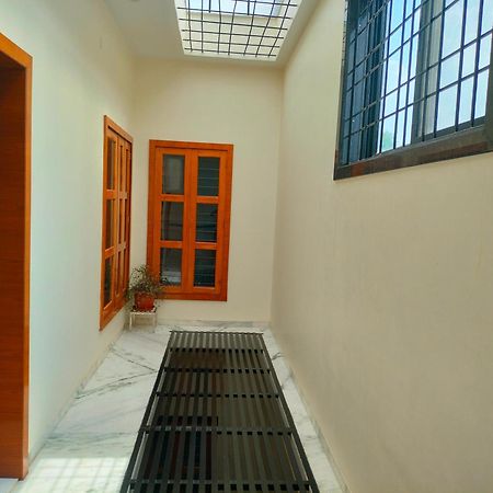 Ringas Amritam Palace A Luxury Ac Home Stay מראה חיצוני תמונה