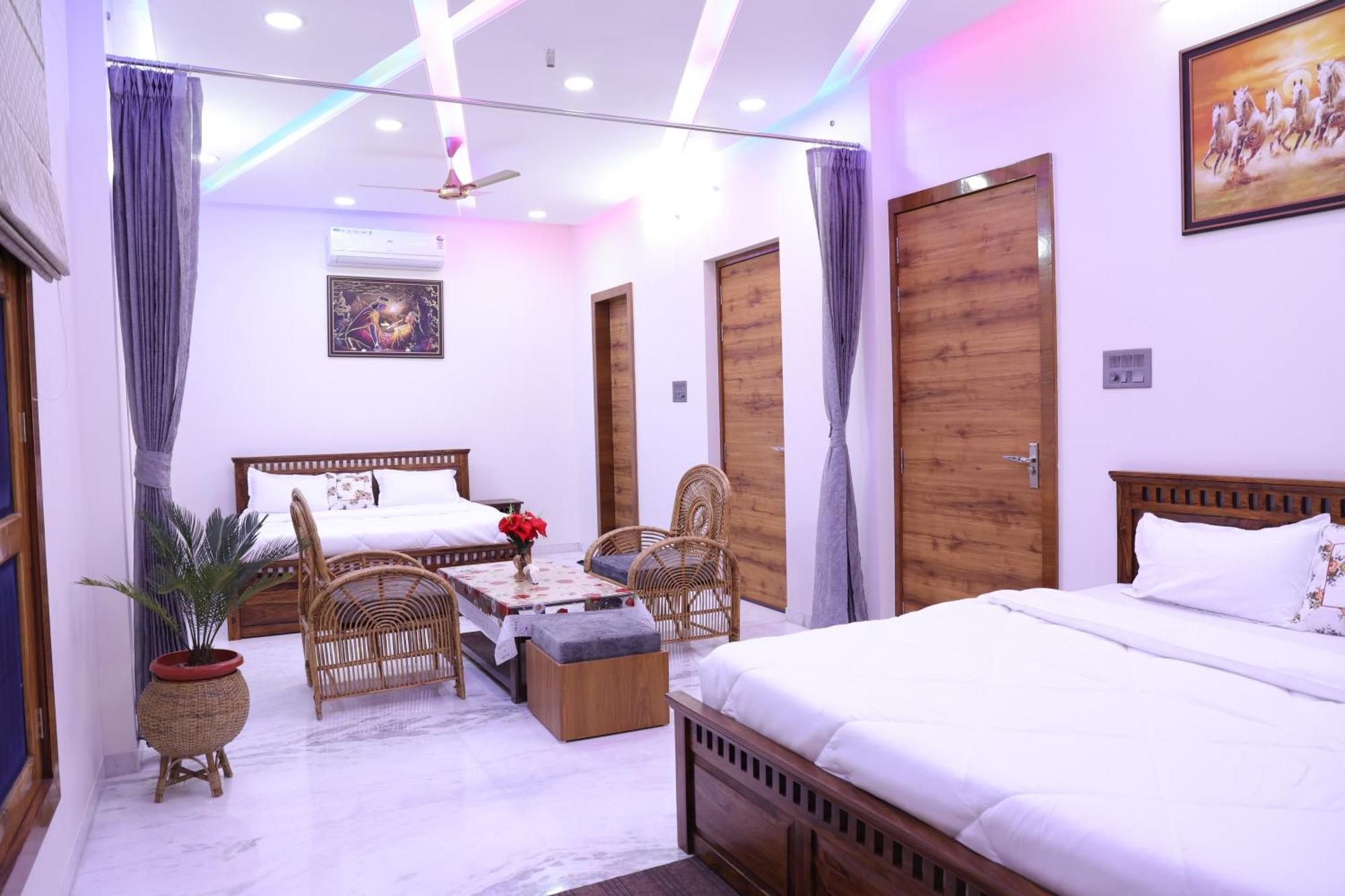 Ringas Amritam Palace A Luxury Ac Home Stay מראה חיצוני תמונה