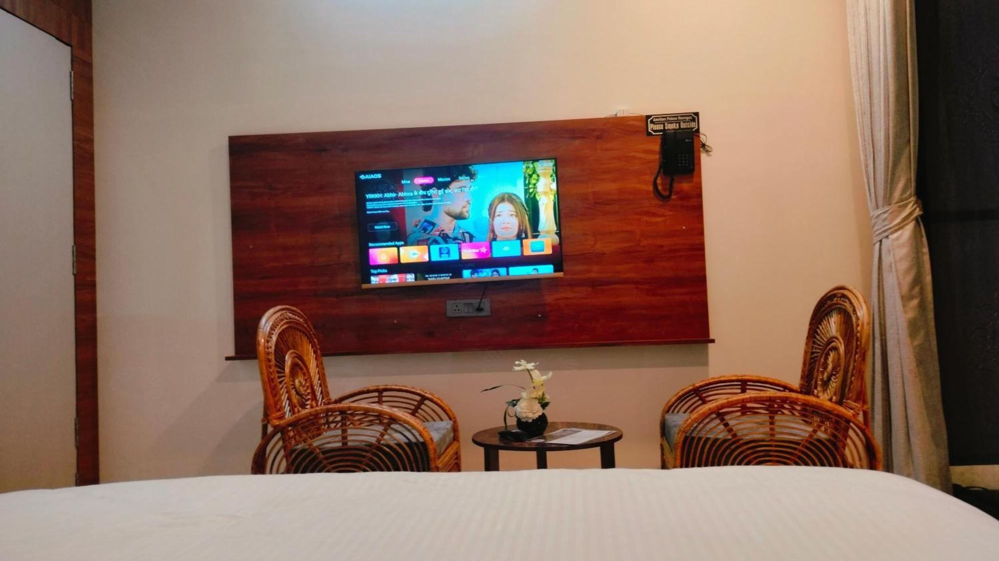 Ringas Amritam Palace A Luxury Ac Home Stay מראה חיצוני תמונה