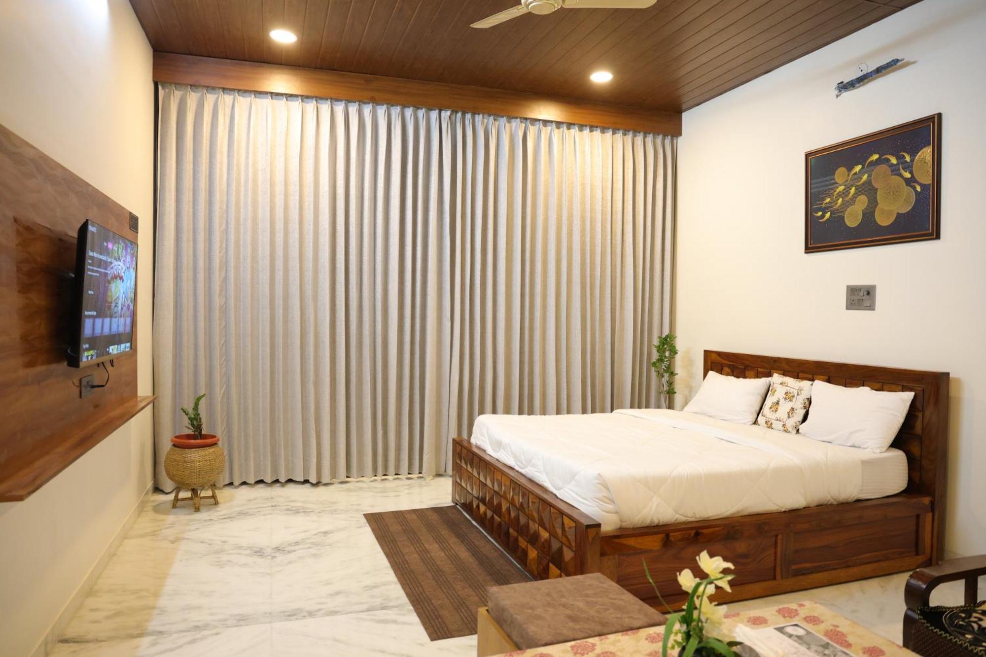 Ringas Amritam Palace A Luxury Ac Home Stay מראה חיצוני תמונה
